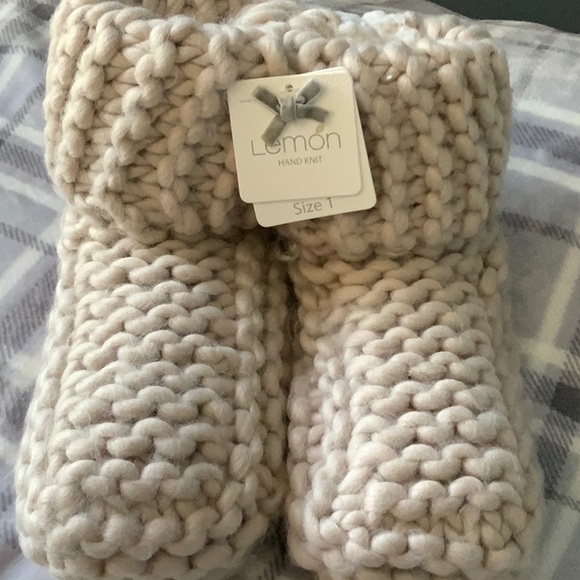 Lemon Cuffed Knit Bootie Slipper - Picture 2 of 6